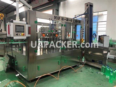 Машина за пълнене на газирани безалкохолни напитки от алуминиева бутилка